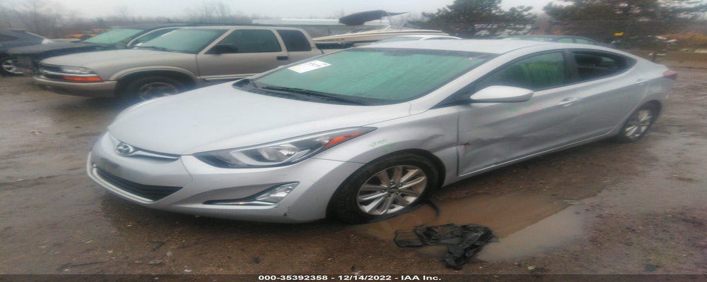 KMHDH4AE8FU394808 2015 HYUNDAI ELANTRA photo no. 2