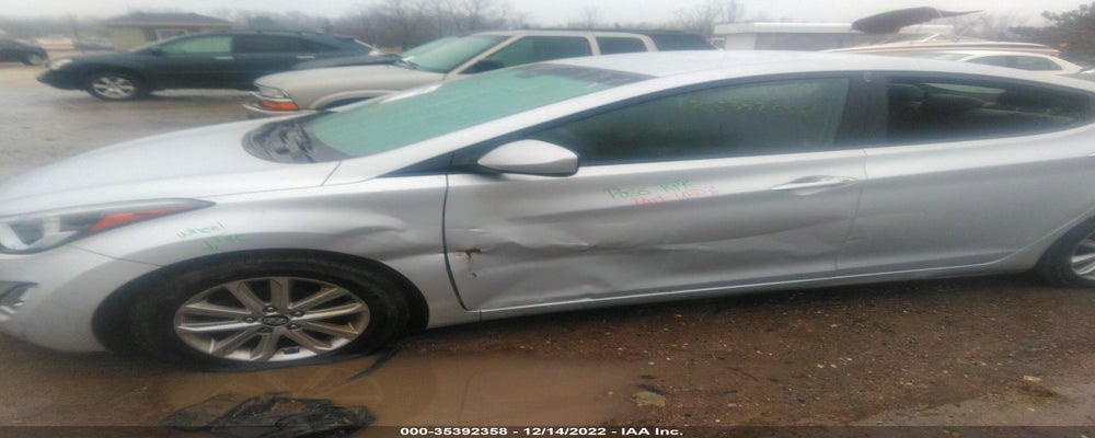 KMHDH4AE8FU394808 2015 HYUNDAI ELANTRA photo no. 6