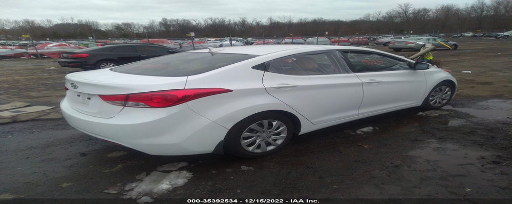 5NPDH4AE9DH227904 2013 HYUNDAI ELANTRA photo no. 4