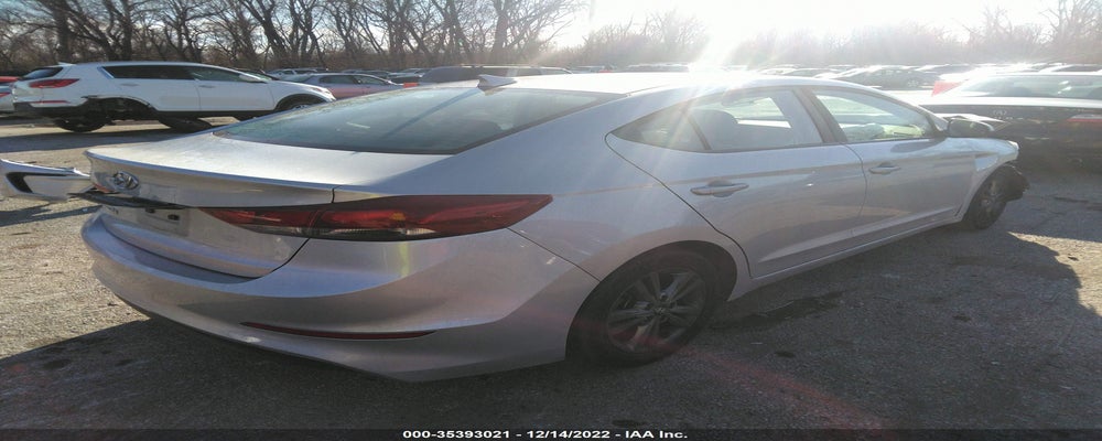 5NPD84LFXJH241215 2018 HYUNDAI ELANTRA photo no. 4