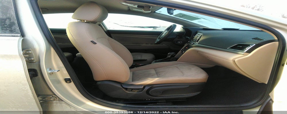 KMHD74LF6HU127601 2017 HYUNDAI ELANTRA photo no. 5