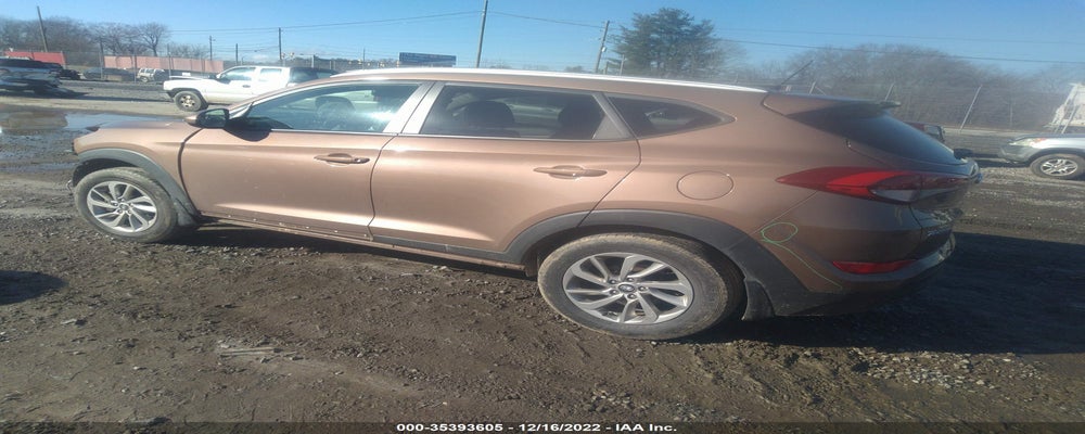 KM8J3CA43GU242584 2016 HYUNDAI TUCSON photo no. 3