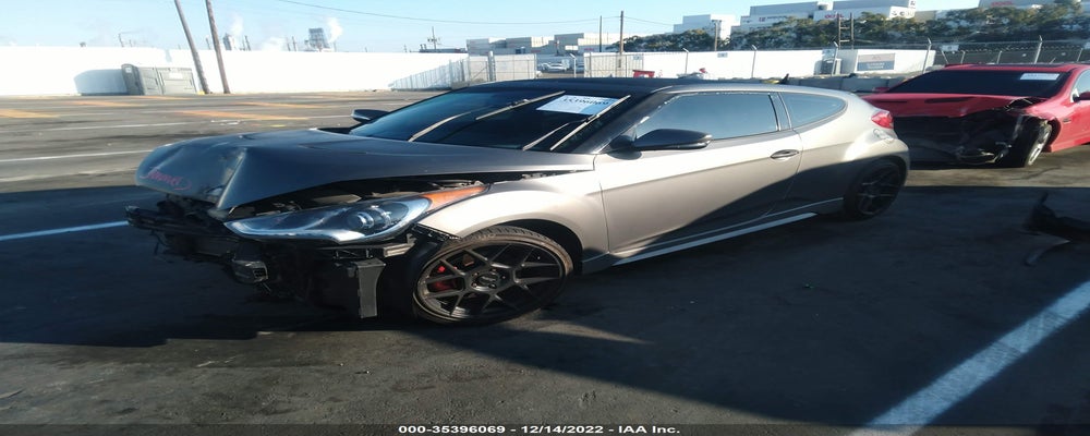 KMHTC6AE7FU242136 2015 HYUNDAI VELOSTER photo no. 2