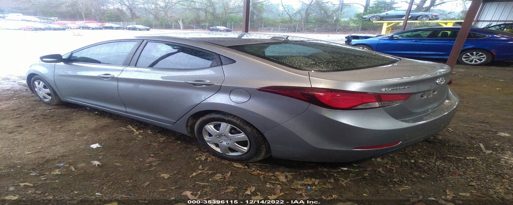 5NPDH4AE6GH738622 2016 HYUNDAI ELANTRA photo no. 3