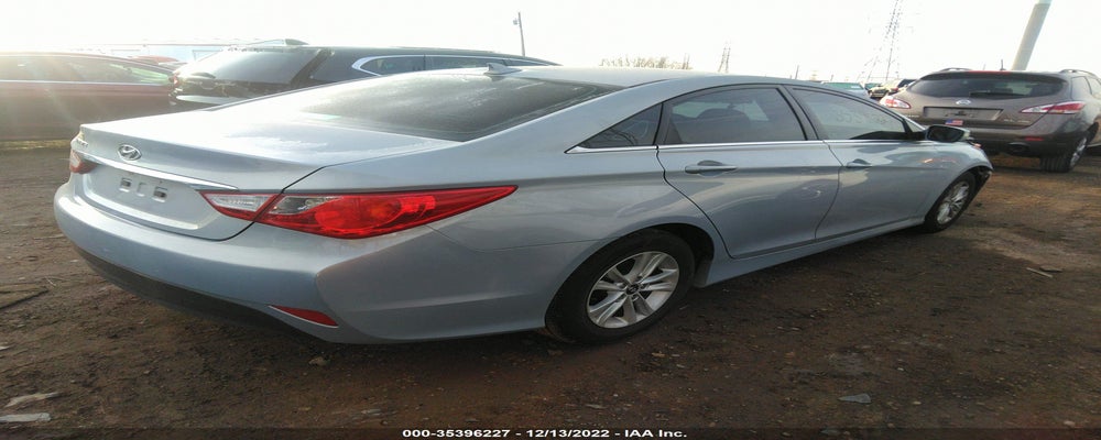 5NPEB4AC2EH930153 2014 HYUNDAI SONATA photo no. 4