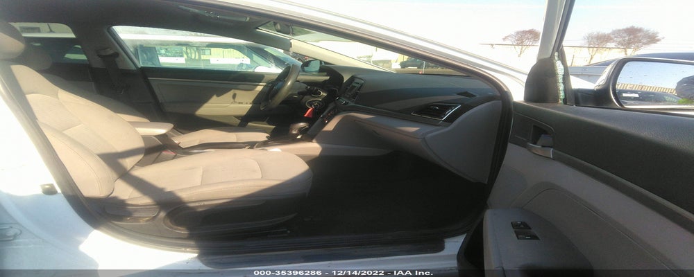 5NPD74LF0HH189980 2017 HYUNDAI ELANTRA photo no. 5