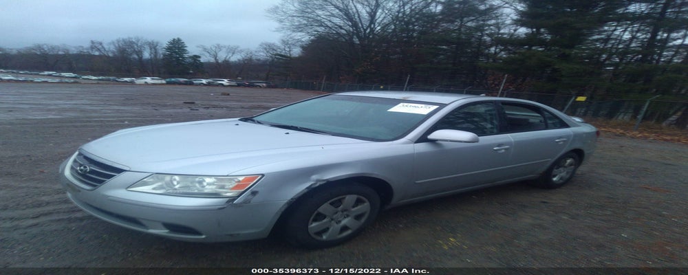 5NPET4AC8AH580972 2010 HYUNDAI SONATA photo no. 2