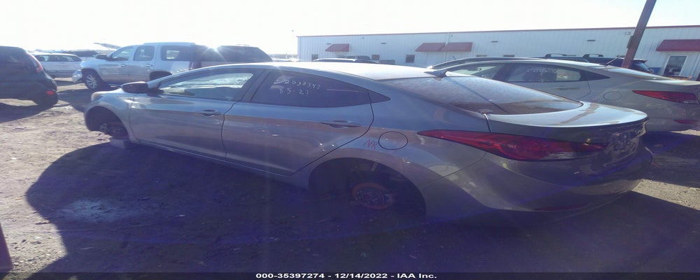 5NPDH4AE4FH562717 2015 HYUNDAI ELANTRA photo no. 3