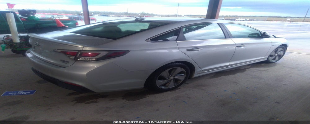 KMHE34L18GA031196 2016 HYUNDAI SONATA HYBRID photo no. 4