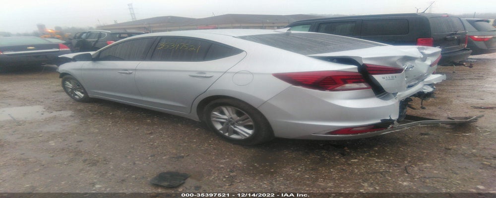 5NPD84LF0KH438332 2019 HYUNDAI ELANTRA photo no. 3
