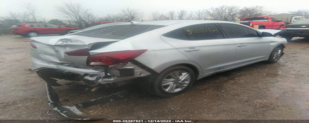 5NPD84LF0KH438332 2019 HYUNDAI ELANTRA photo no. 4