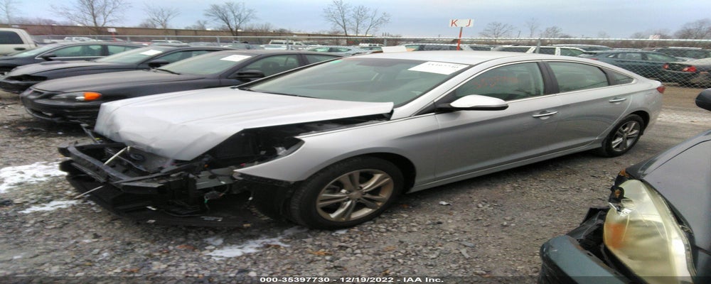 5NPE34AF2KH792049 2019 HYUNDAI SONATA photo no. 2