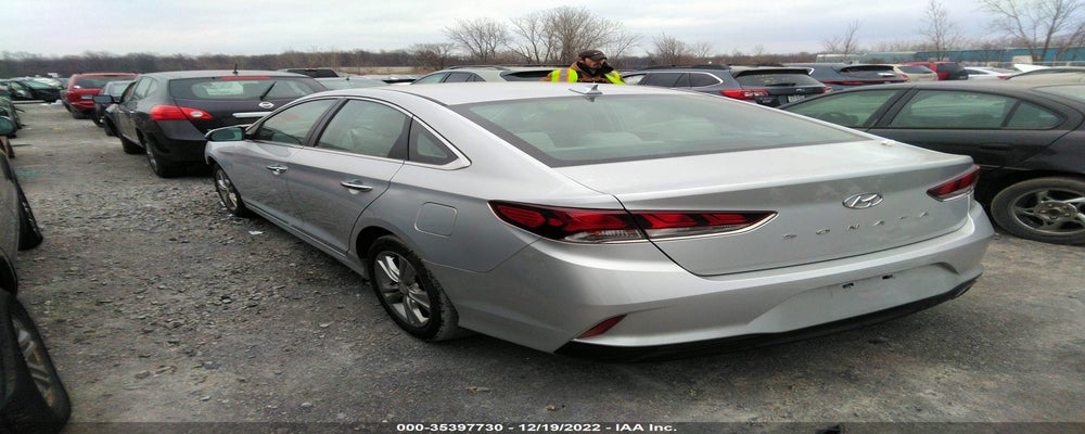 5NPE34AF2KH792049 2019 HYUNDAI SONATA photo no. 3