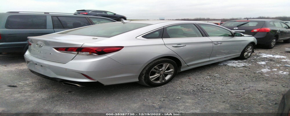 5NPE34AF2KH792049 2019 HYUNDAI SONATA photo no. 4