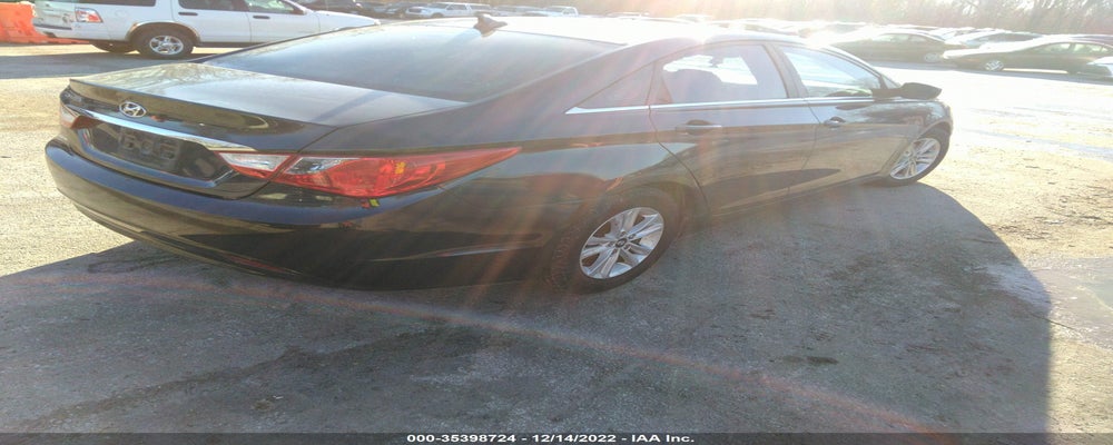 5NPEB4ACXBH255938 2011 HYUNDAI SONATA photo no. 4