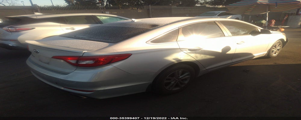 5NPE24AF8FH167020 2015 HYUNDAI SONATA photo no. 4