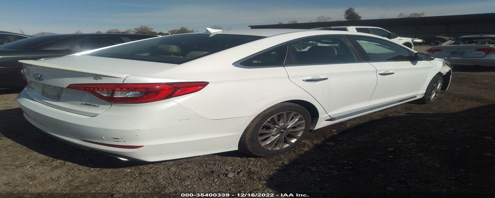5NPE34AFXFH107060 2015 HYUNDAI SONATA photo no. 4