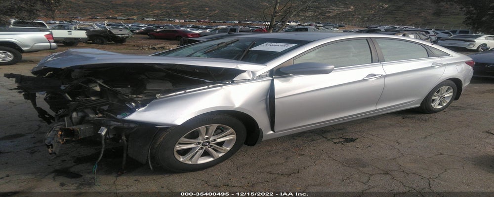 5NPEB4AC0DH652898 2013 HYUNDAI SONATA photo no. 2