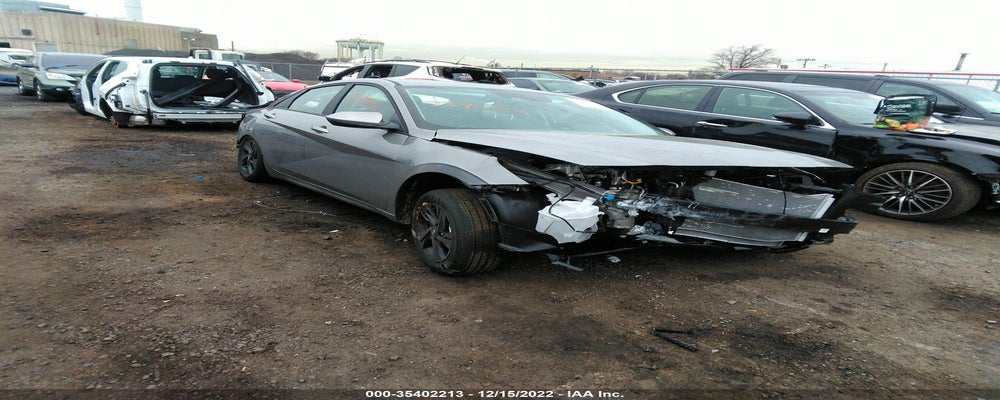 KMHLM4AG6PU442767 2023 HYUNDAI ELANTRA photo no. 2