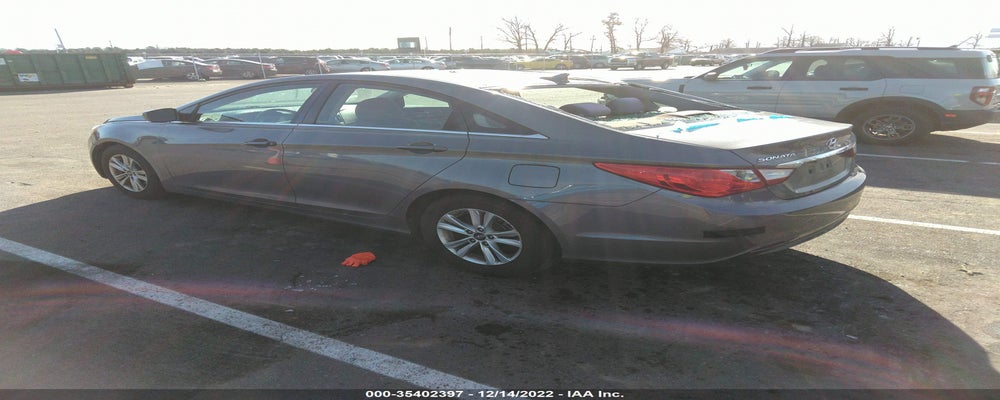 5NPEB4AC9BH079111 2011 HYUNDAI SONATA photo no. 3