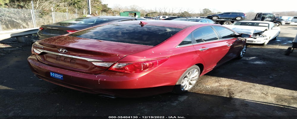 5NPEC4AC7BH256817 2011 HYUNDAI SONATA photo no. 4