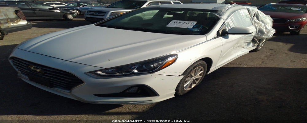 5NPE24AF6JH700622 2018 HYUNDAI SONATA photo no. 2