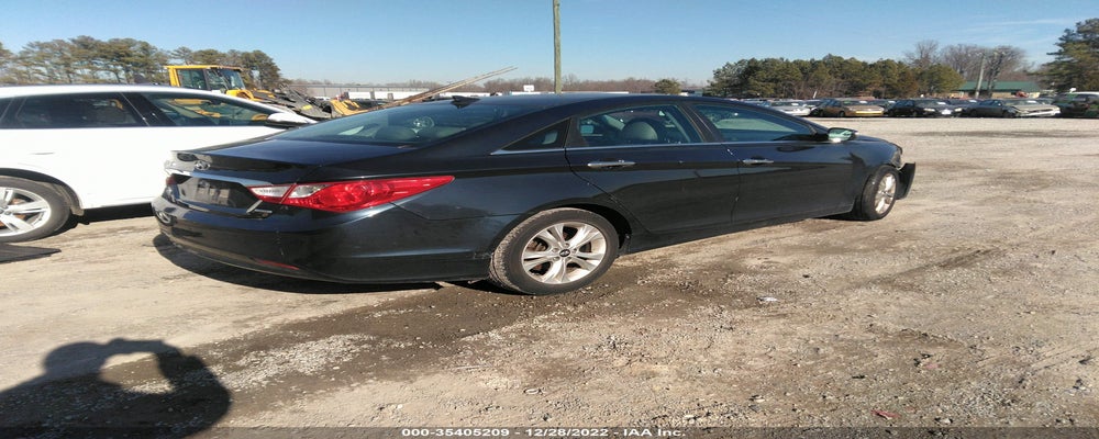 5NPEC4AC5DH593960 2013 HYUNDAI SONATA photo no. 4