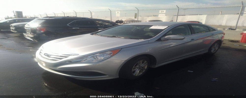 5NPEB4AC1EH888624 2014 HYUNDAI SONATA photo no. 2