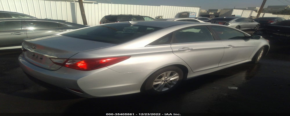 5NPEB4AC1EH888624 2014 HYUNDAI SONATA photo no. 4