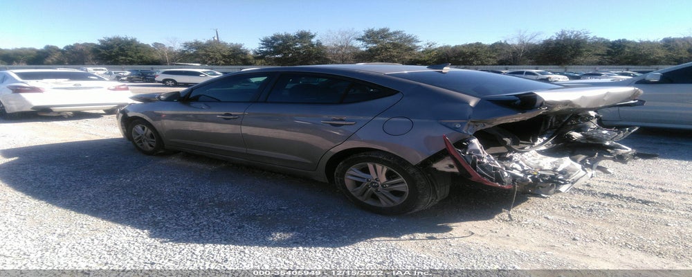 KMHD84LF0LU014006 2020 HYUNDAI ELANTRA photo no. 3