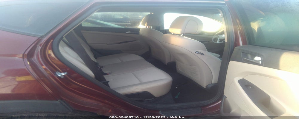KM8J3CA41JU603172 2018 HYUNDAI TUCSON photo no. 8