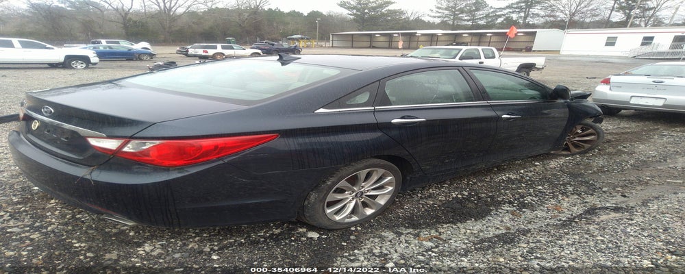 5NPEC4AC8BH250850 2011 HYUNDAI SONATA photo no. 4