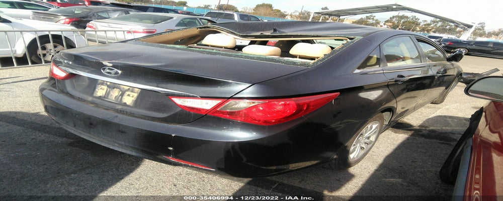 5NPEB4AC8BH098894 2011 HYUNDAI SONATA photo no. 4