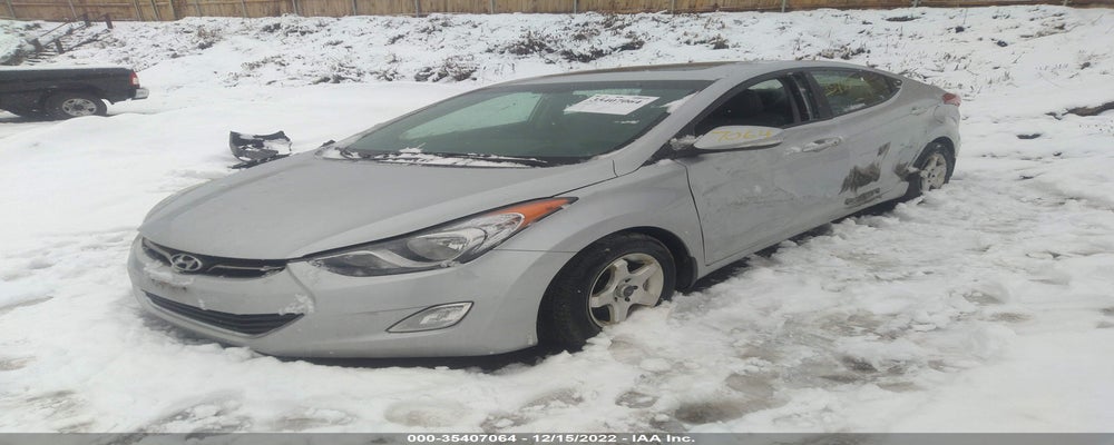 5NPDH4AE2DH394749 2013 HYUNDAI ELANTRA photo no. 2