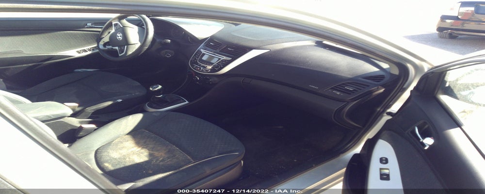 KMHCU5AEXDU092284 2013 HYUNDAI ACCENT photo no. 5