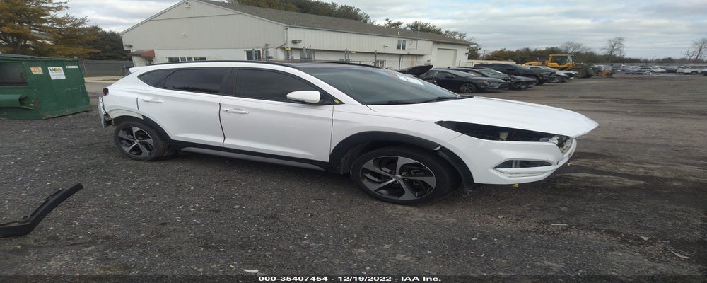 KM8J3CA20JU757533 2018 HYUNDAI TUCSON photo no. 1