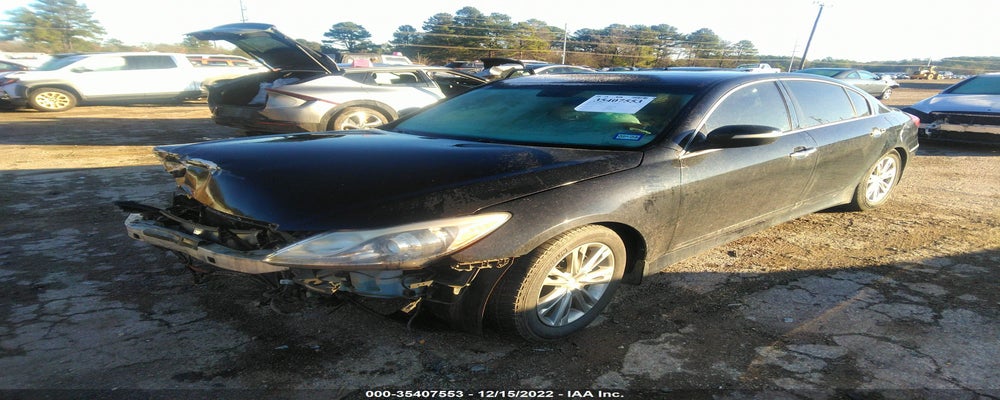 KMHGC4DD8DU257217 2013 HYUNDAI GENESIS photo no. 2