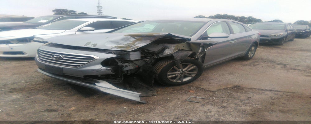 5NPE24AF1FH159843 2015 HYUNDAI SONATA photo no. 2
