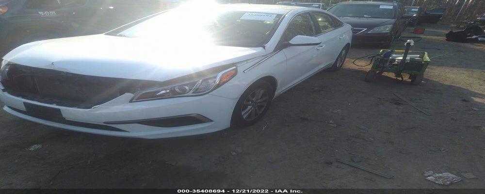 5NPE24AF4GH406239 2016 HYUNDAI SONATA photo no. 2