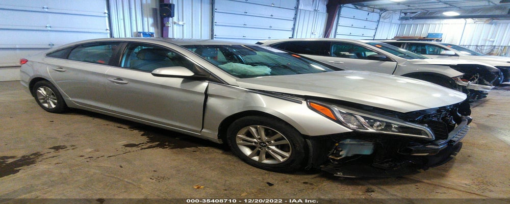 2NPE24AF0HH568080 2017 HYUNDAI SONATA photo no. 1