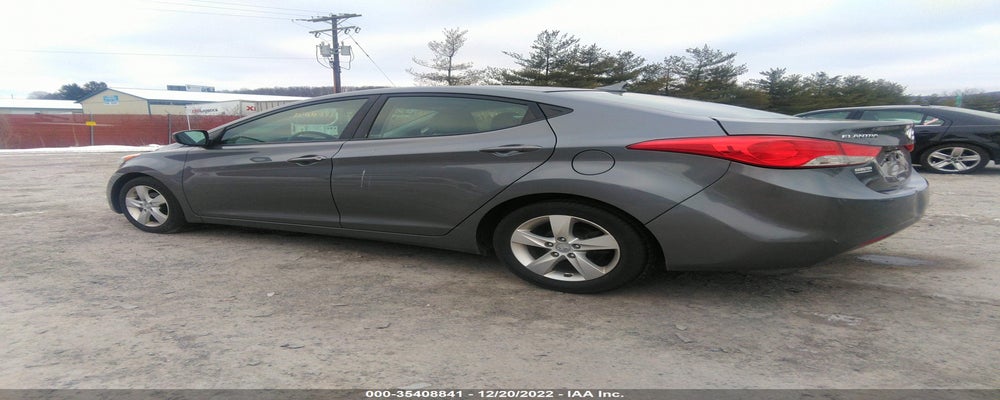 5NPDH4AE8DH286295 2013 HYUNDAI ELANTRA photo no. 3