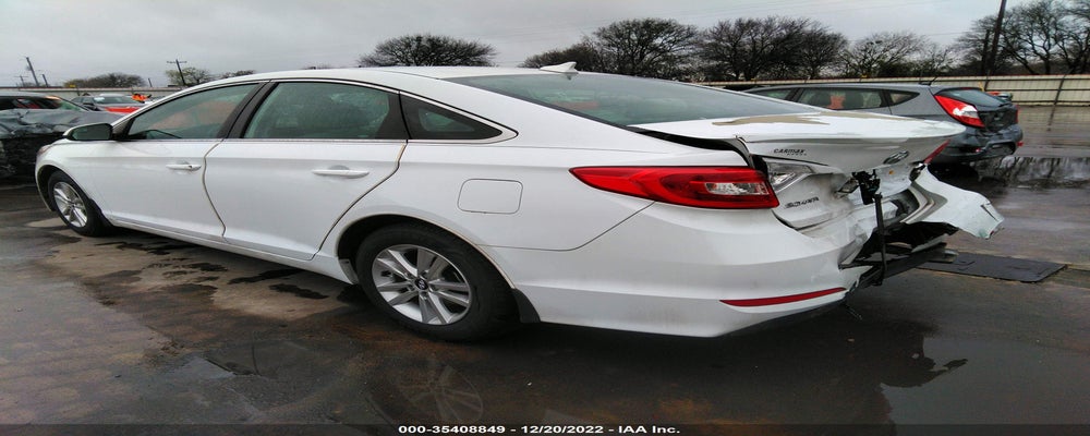 5NPE24AF0FH238825 2015 HYUNDAI SONATA photo no. 3