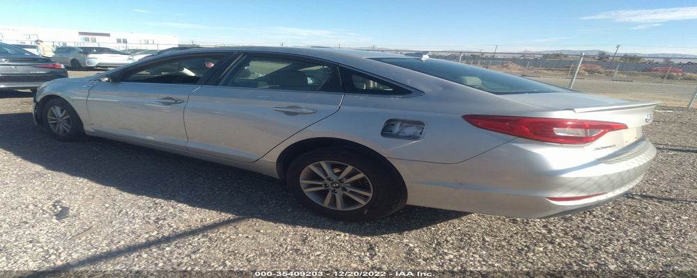 5NPE24AF8FH040400 2015 HYUNDAI SONATA photo no. 3