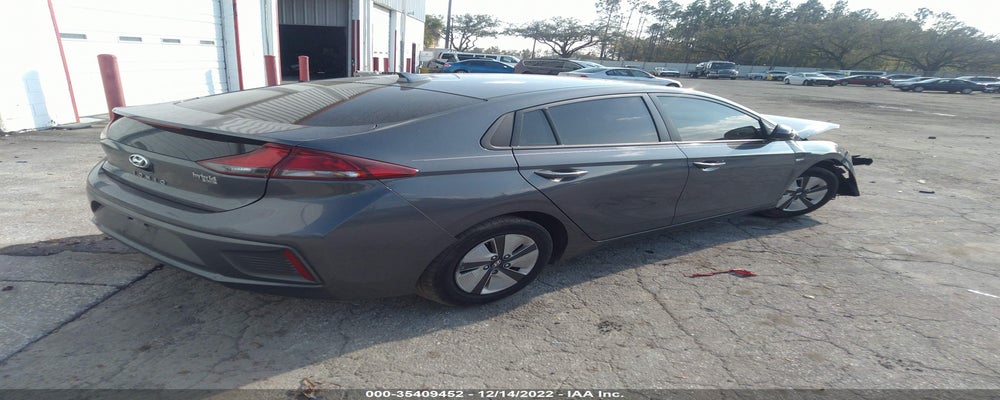 KMHC65LC3LU207781 2020 HYUNDAI IONIQ HYBRID photo no. 4