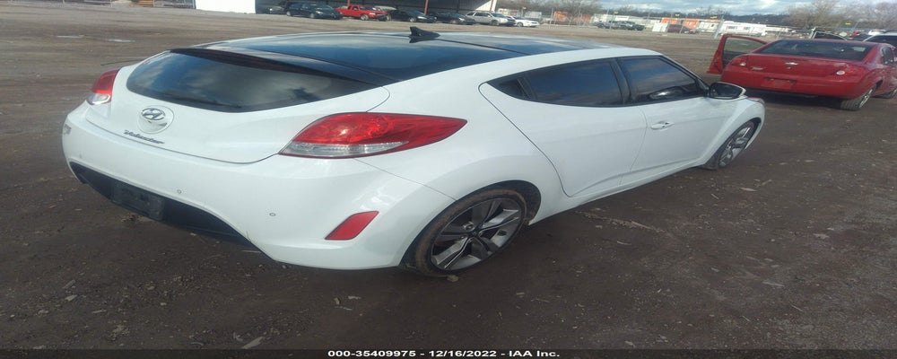 KMHTC6AD8CU076728 2012 HYUNDAI VELOSTER photo no. 4