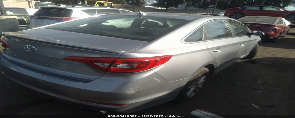5NPE24AF5HH522972 2017 HYUNDAI SONATA photo no. 4