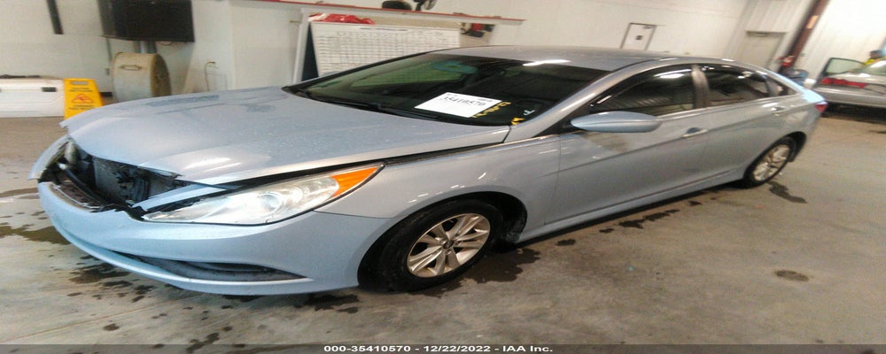 5NPEB4AC1EH914977 2014 HYUNDAI SONATA photo no. 2