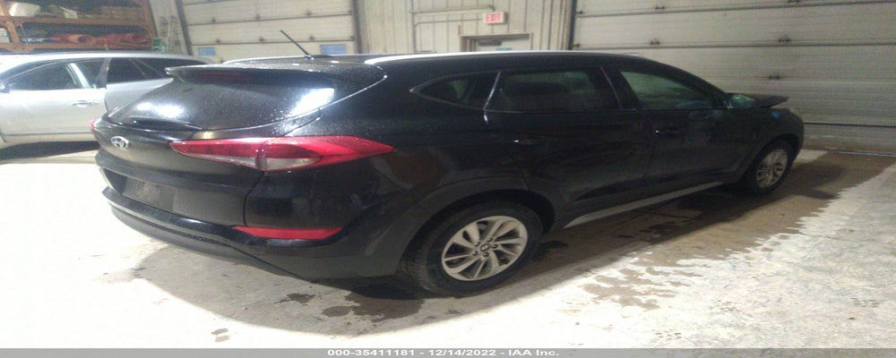 KM8J33A44HU299426 2017 HYUNDAI TUCSON photo no. 4