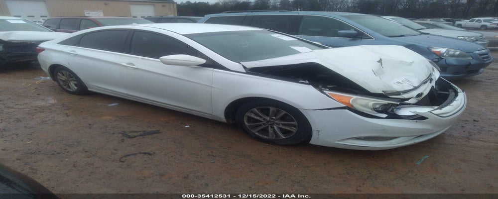 5NPEB4AC7DH610311 2013 HYUNDAI SONATA photo no. 4