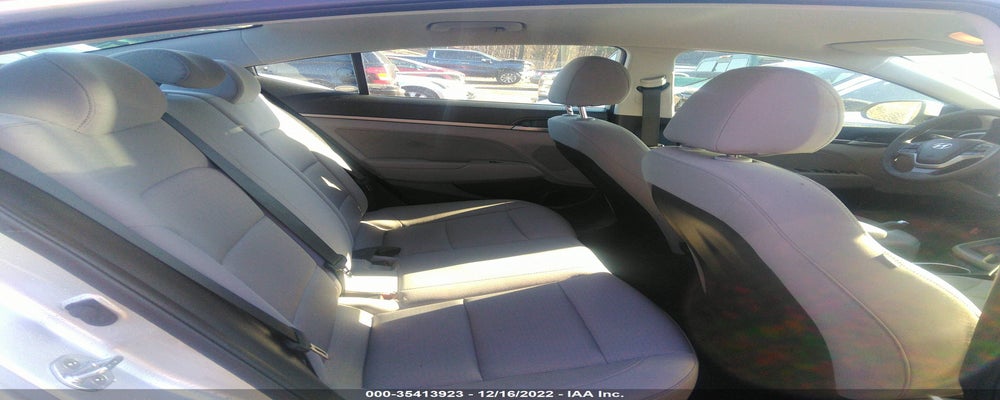 5NPD84LF1JH235822 2018 HYUNDAI ELANTRA photo no. 8